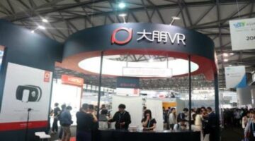 VR vs. In Other News (December 2016)