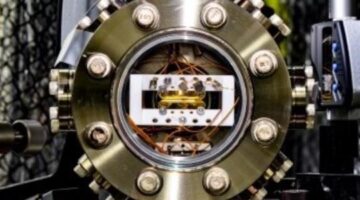 Quantum computers ready to leap out of the lab in 2017