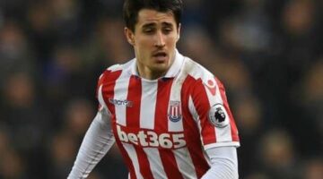 Mark Hughes wants Bojan Krkic to stay at Stoke City