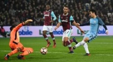 Manchester City cruise past West Ham thanks to David Silva masterclass