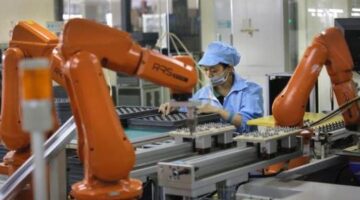 Your iPhone may soon be built entirely by a robot