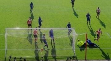 Claudio Ranieri shoulders blame as Southampton add to Leicester misery