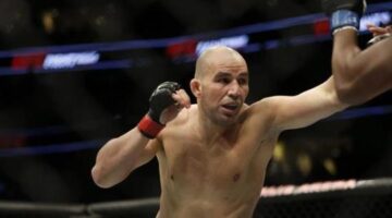 Glover Teixeira on Jon Jones: ‘I think he doesn’t care about the UFC’