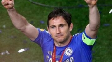 Frank Lampard: Former Chelsea & England midfielder retires