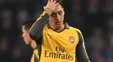 Mesut Ozil wouldn’t have made it into Arsenal’s ‘Invincibles’ team – Keown