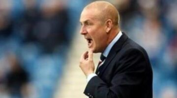 Rangers announce Mark Warburton’s resignation – despite manager’s denial