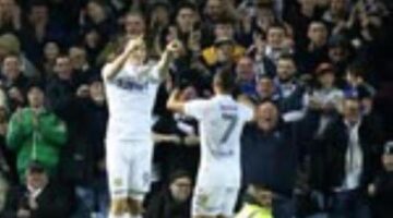 Leeds United 2-1 Bristol City: Garry Monk’s side remain fifth in the Championship