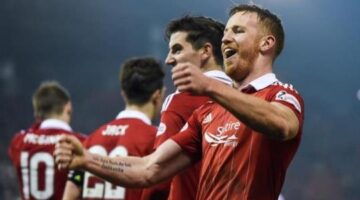 Aberdeen 7-2 Motherwell: Adam Rooney hat-trick inspires rampant Dons