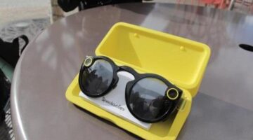 Snapchat Spectacles Review: Do They Hold Up Without The Hype?