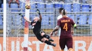 Pepe Reina gives Napoli a big helping hand with The Save