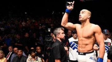 Eddie Alvarez vs. Dustin Poirier official