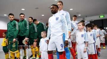 Hart swaps places with Defoe so Bradley Lowery can lead England out at Wembley