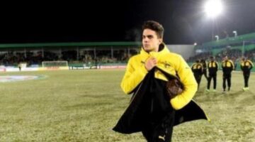 Borussia Dortmund football team bus hit by explosion