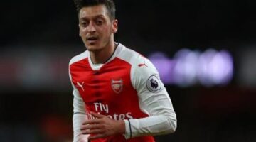 Mesut Ozil reveals the club his friends keep asking him about joining