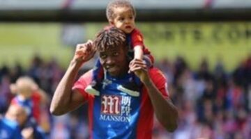 Wilfried Zaha to snub Spurs and sign new £110,000-a-week Crystal Palace deal