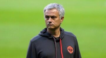 Mourinho delivers inspiring private team talk to Man Utd stars ahead of final