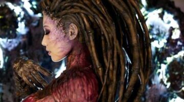 This Starcraft 2 Kerrigan Cosplay Is Mindblowing (And Hot)