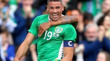 Republic of Ireland 3 Uruguay 1: Cavani limps off as Ireland ease to win