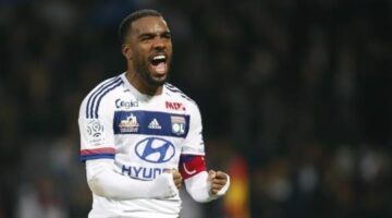 Alexandre Lacazette gets ultimate praise from Arsenal legend