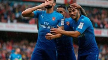 Olivier Giroud gives major clue over transfer plans with goal celebration