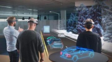 HoloLens Creator Says Smartglasses are the Future of Smartphones
