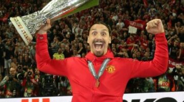 Brilliant striker tells Jose Mourinho he wants to join Manchester United