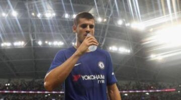 Alvaro Morata suggests Premier League teams can’t defend