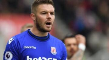 Premier League star sends message to Mourinho about Manchester United transfer