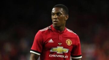 Jose Mourinho fires warning at Manchester United star Anthony Martial