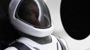 Check out SpaceX’s Future Spacesuit
