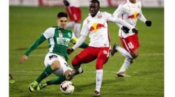 Keita arrives in Liverpool for club record fee