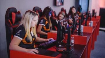 Women & Wheels; Women-Only Esports Racing Competition Created