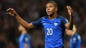 France have all the talent in the world but they look like a team of individuals