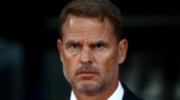 Frank de Boer sacked by Crystal Palace after only 77 days in charge