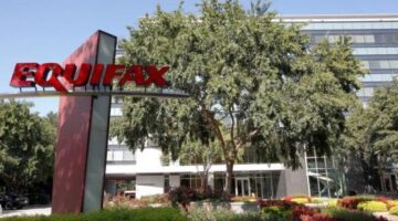 400 college professors say you should be able to sue Equifax and other financial institutions