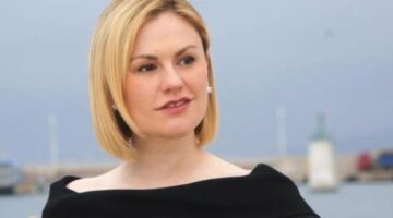 Anna Paquin To Play De Niro’s Daughter In Martin Scorsese’s ‘The Irishman’ For Netflix