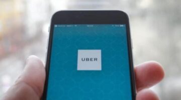 Waymo asks an Uber top lawyer: “Does Uber pay money to extortionists?”