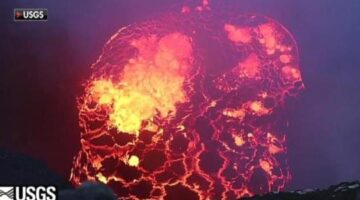 Hawaii volcano evacuation alert may arrive on short notice, officials warn