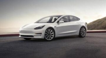 Consumer Reports might give the Tesla Model 3 another chance if it fixes its braking issues