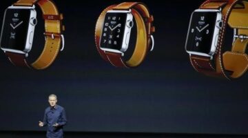 Woman looking at Apple Watch found guilty of distracted driving