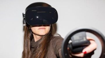 Microsoft says it’s no longer planning VR support on Xbox