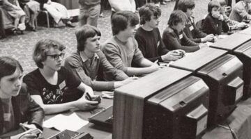The History of eSports | Reggie Reviews