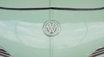 Apple users can now use their iPhone or Apple Watch to unlock their Volkswagen