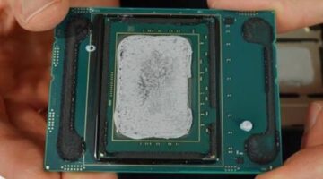 Pro Overclockers Delids Intel’s $3000 28-Core Xeon W-3175X Processor