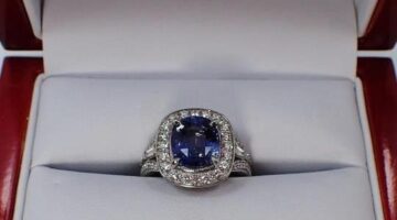 Untreated Diamond Sapphire Ring