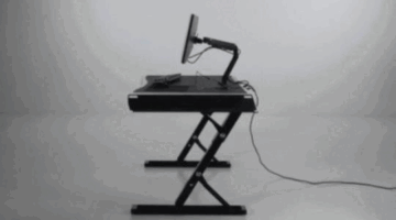 Meet The World’s First Portable PC Gaming Desk by unEvn