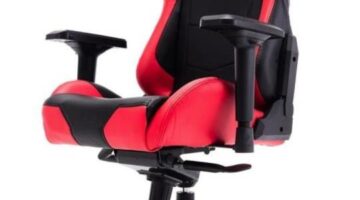 OPSEAT Gaming Desks and Chairs Are Top-Notch – PAX East 2019 – EB