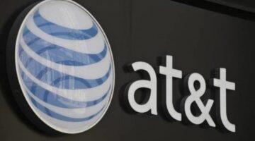 AT&T just pushed out a free service that automatically blocks robocallers