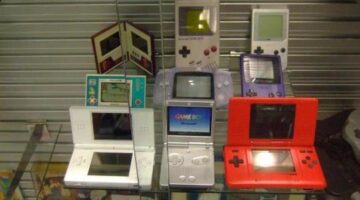 Every Nintendo Handheld Device, Ranked