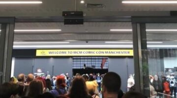 MCM Comic Con Manchester 2019 aka Wow is that a massive Chocobo!?